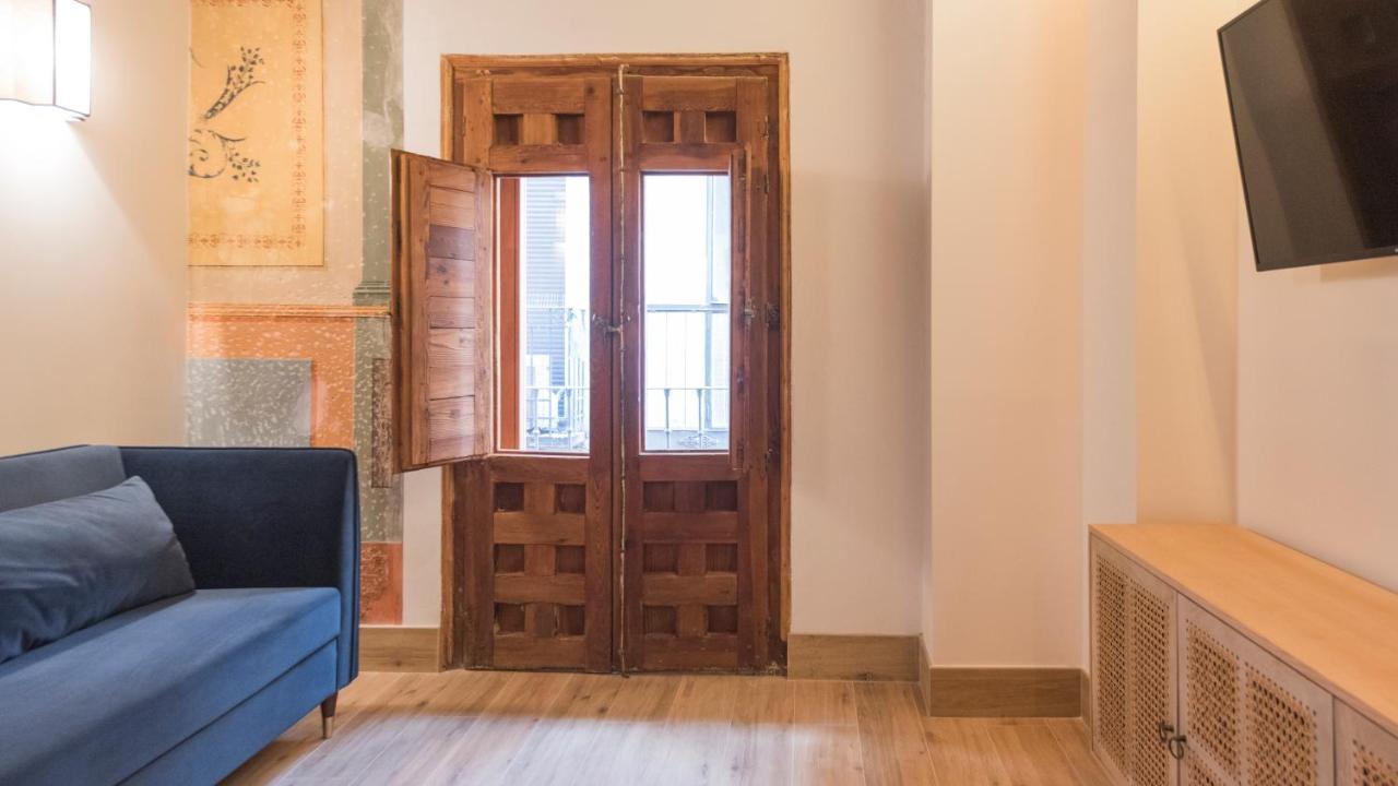 Apartamentos Boutique Pinocho Toledo Luaran gambar