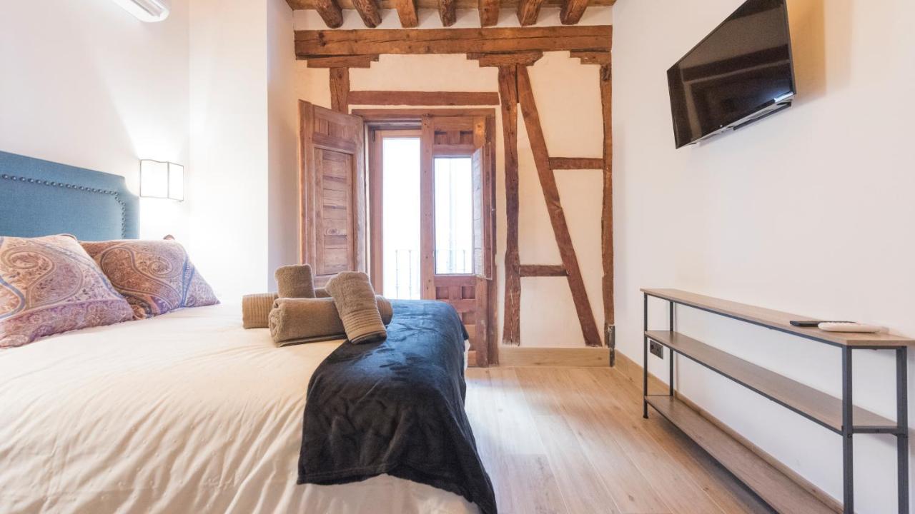 Apartamentos Boutique Pinocho Toledo Luaran gambar