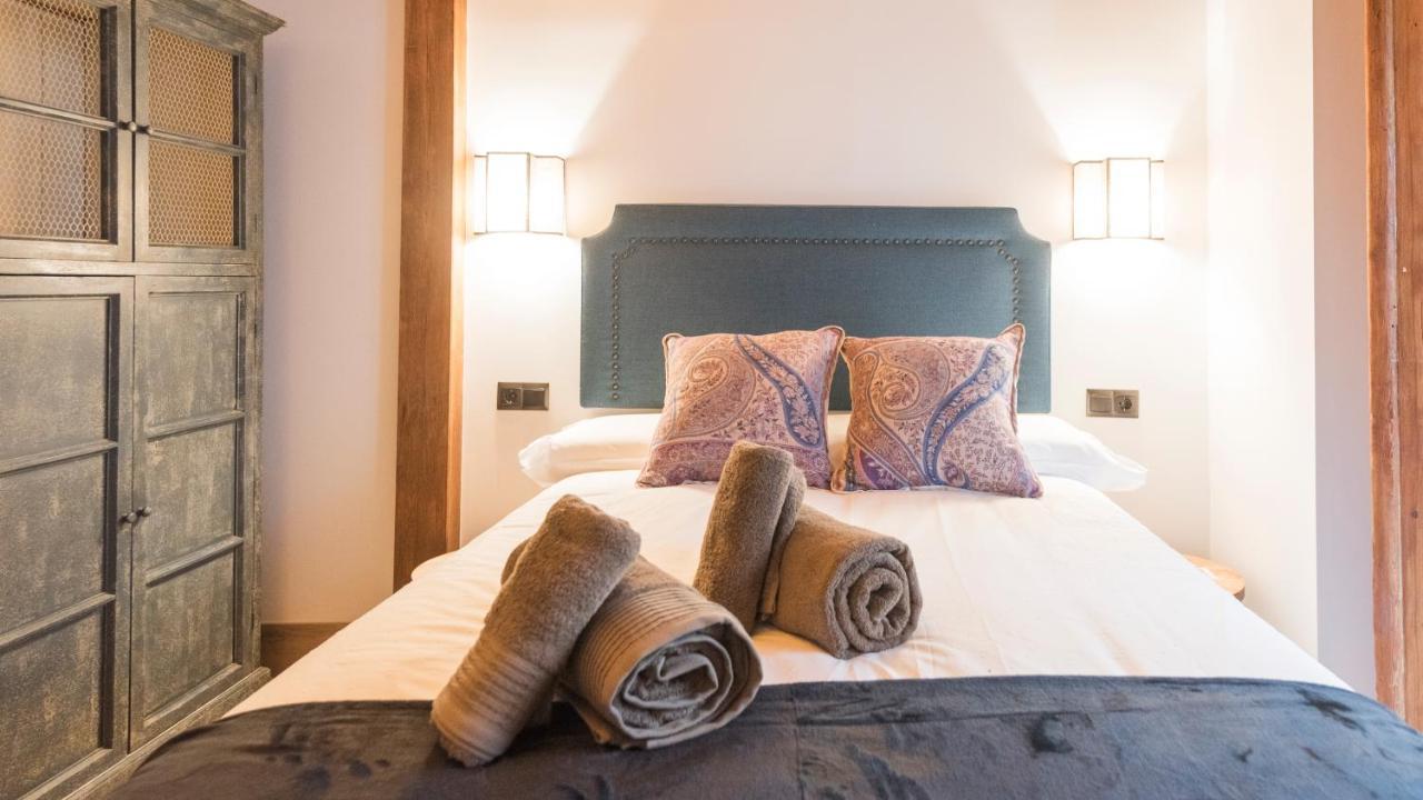 Apartamentos Boutique Pinocho Toledo Luaran gambar