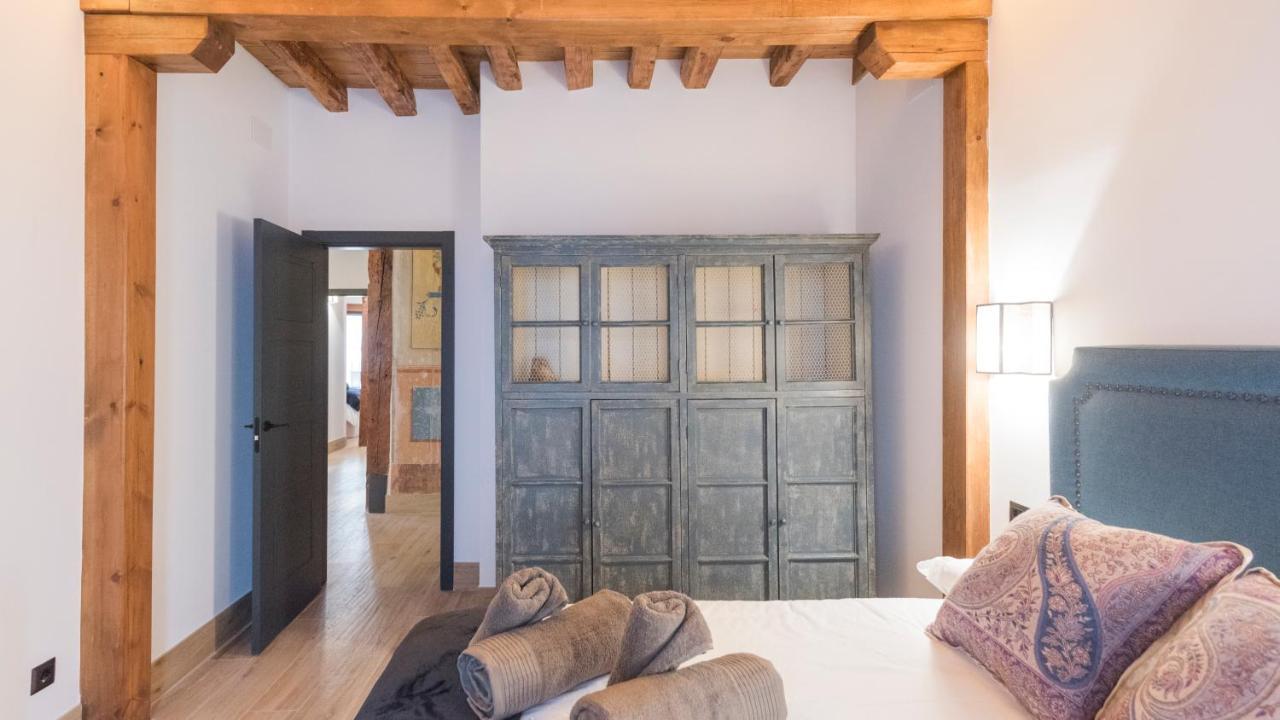 Apartamentos Boutique Pinocho Toledo Luaran gambar