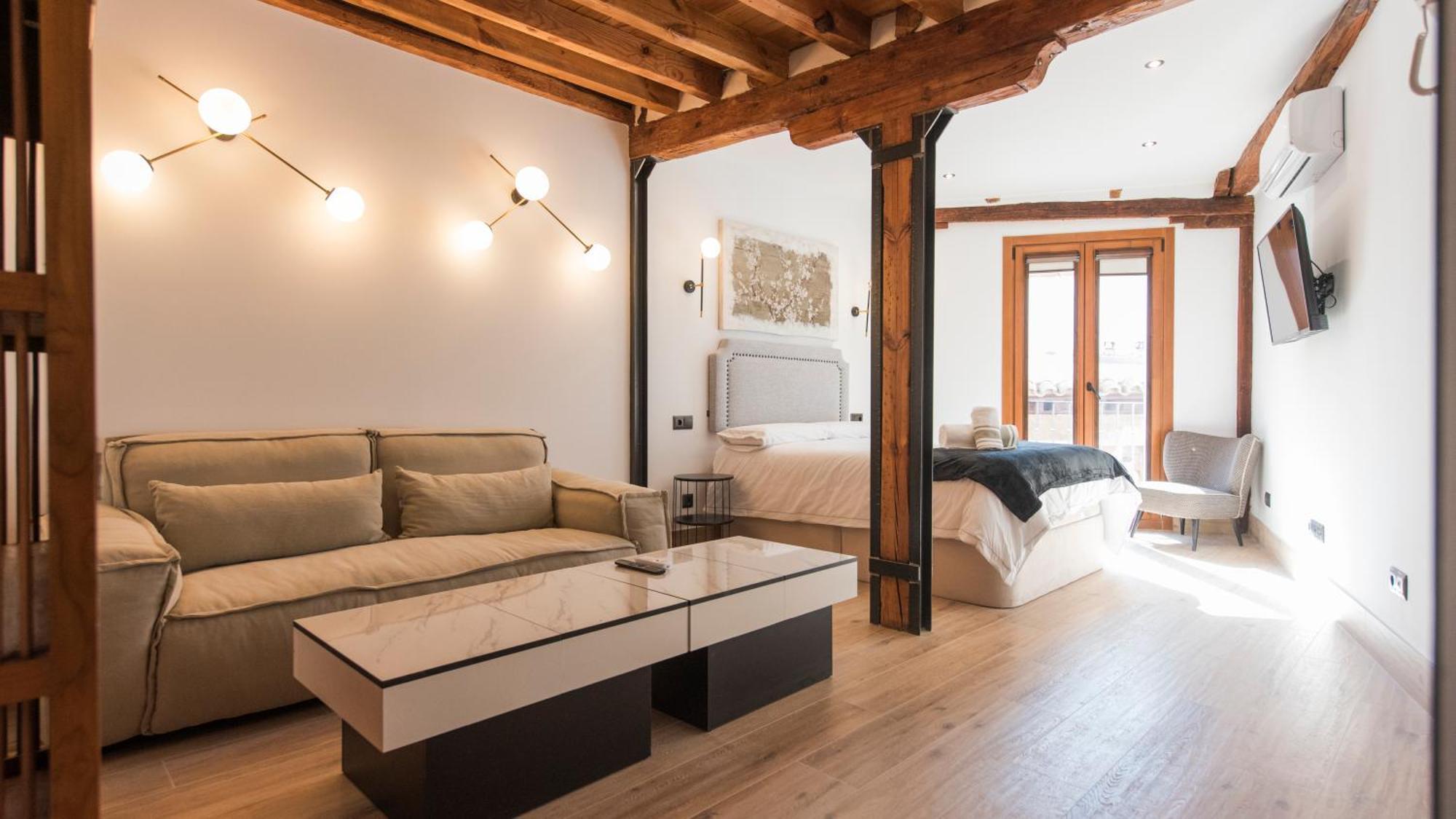Apartamentos Boutique Pinocho Toledo Luaran gambar