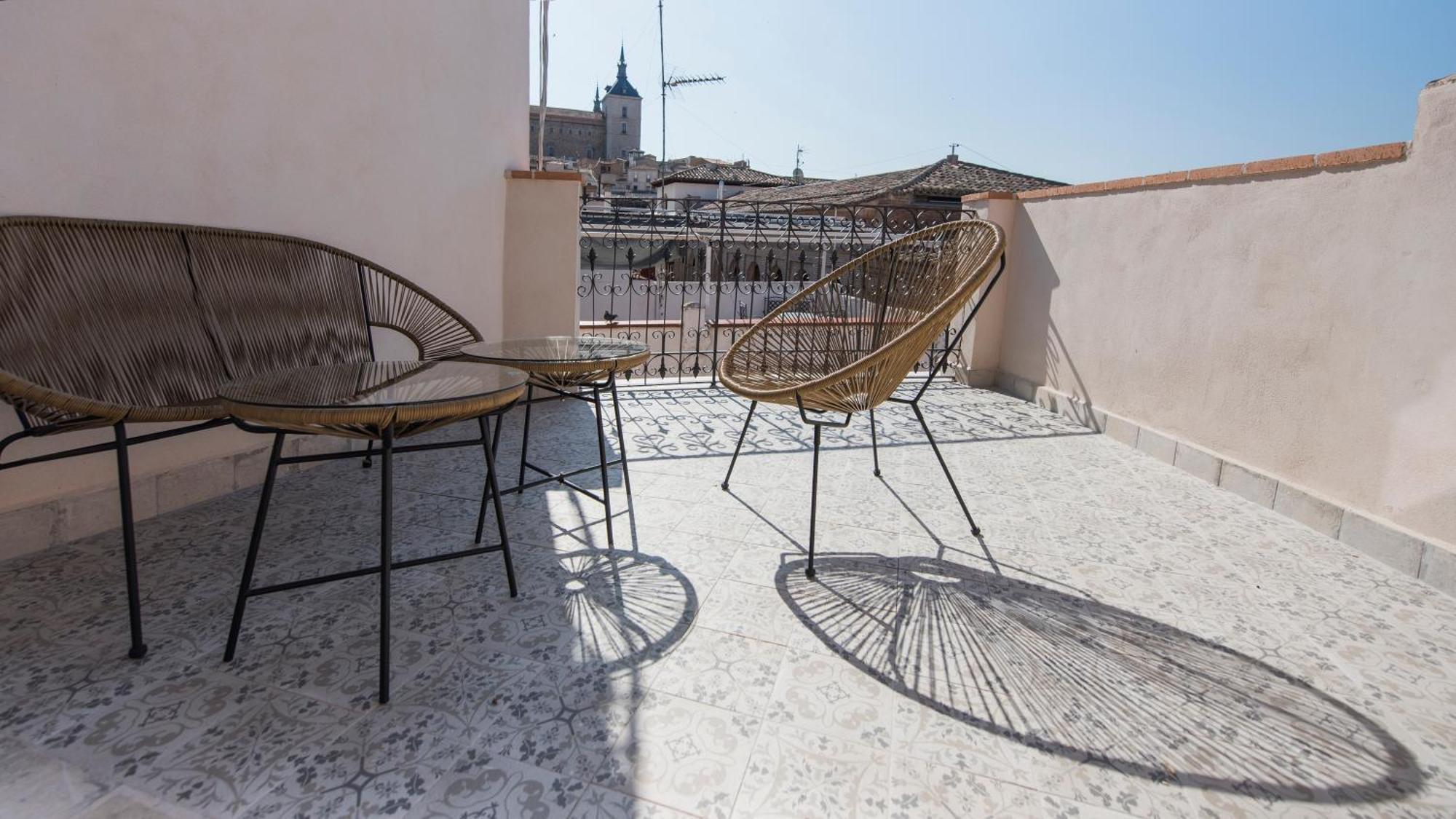 Apartamentos Boutique Pinocho Toledo Luaran gambar