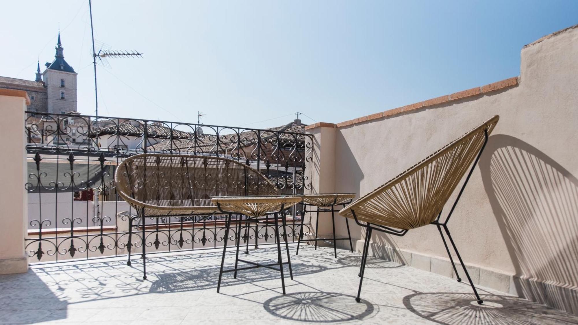 Apartamentos Boutique Pinocho Toledo Luaran gambar